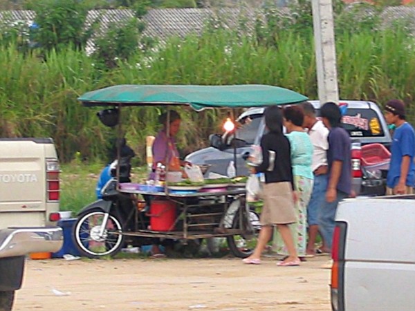 Mobile Garkche auf dem Bang Niang Market